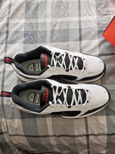 Brand new Nike Runners for sale