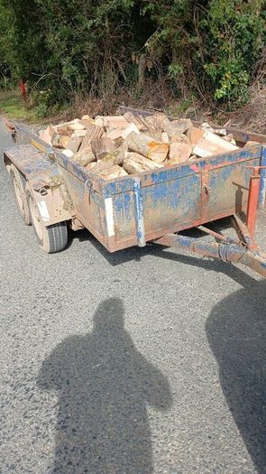 Top Class loads of seasoned hardwood firewood