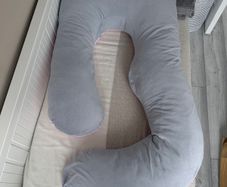 Pregnancy pillow