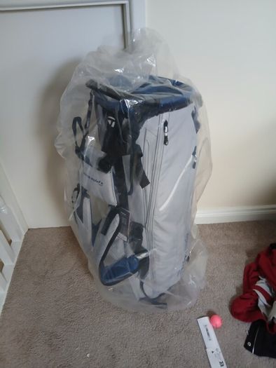 Taylormade carry bag Brand new