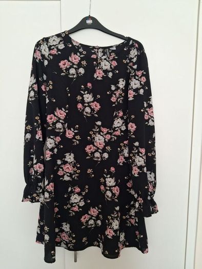 Ladies dresses