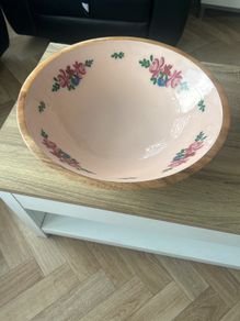 beautiful bowel