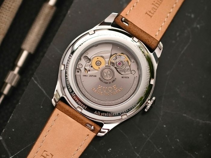 Kuoe Kyoto ROYAL SMITH 90-006 Large - 39mm Silver Case Ivory Dial