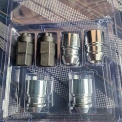 wheel lock nuts