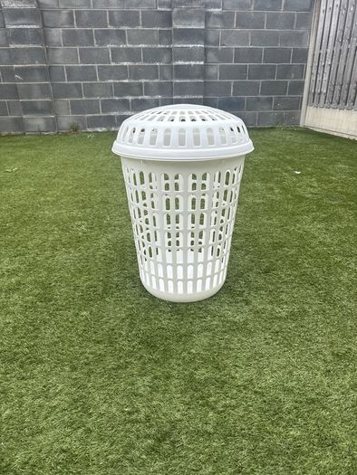 laundry basket