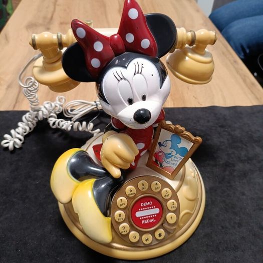 Vintage 1990s Minnie Mouse Desk Telephone Push Button Talking Phone Disney