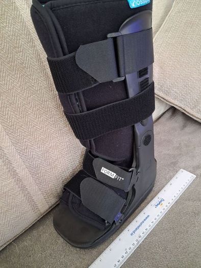 Medical boot