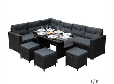 Rattan table and chair