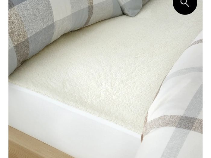 Only 8 Euro Each!! - Brand New Single Bed Items - Nicole Day, Lines & Lace, Downland