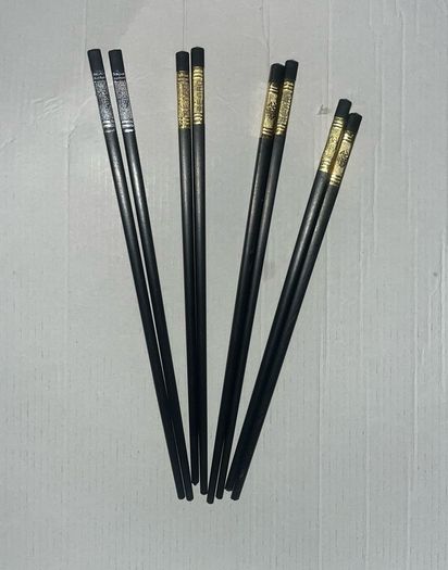 chopsticks sushi