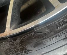 Wheels and tyres