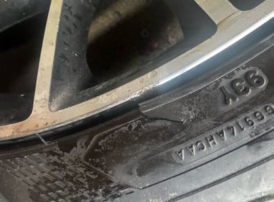 Wheels and tyres
