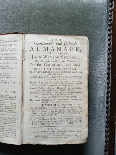The gentleman's and citizens almanack for 1805