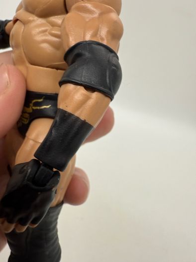wwe elite Wrestlemania 29 toys r us exclusive Triple H action figure