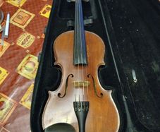 Antique Fiddle/violin