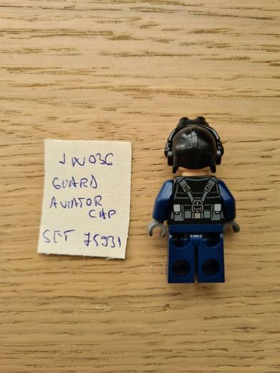 lego jw036 guard aviator cap, set 75931 jurassic world