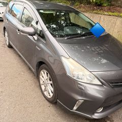 2013 Toyota Prius alpha 7 seater