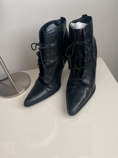 Ankle Boot Black Stillettir
