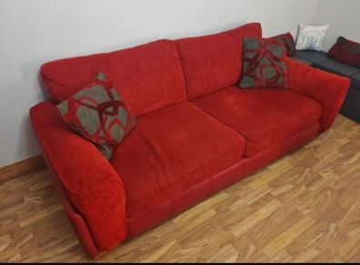 3 seater mirage couch Red