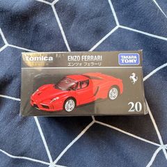 tomica premium Ferrari enzo