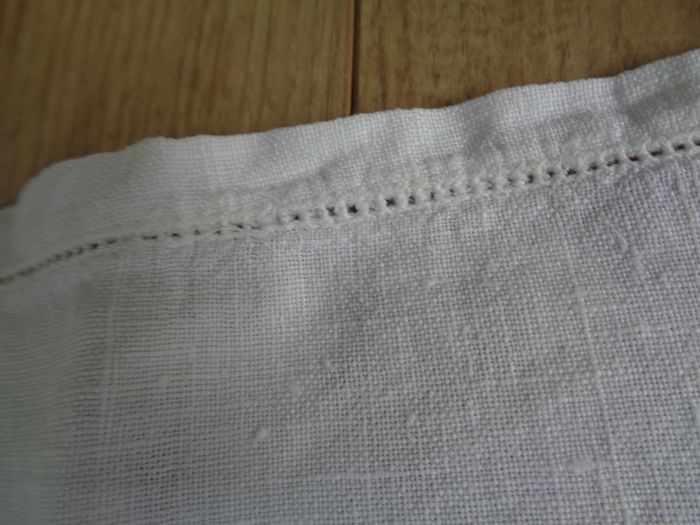 Vintage Linen Table Cloth for Sale
