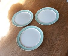 Denby True Green 8" Plates x 3 i