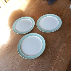 Denby True Green 8" Plates x 3 i