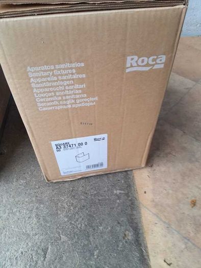 Roca 60cm sink and semi pedestal
