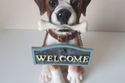 Boxer with welcome sign ornament
