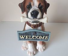 Boxer with welcome sign ornament