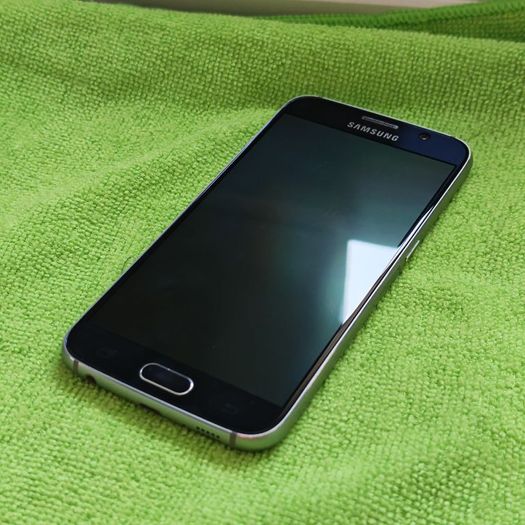 Samsung S6 32GB Black Unlocked Very Good Condition