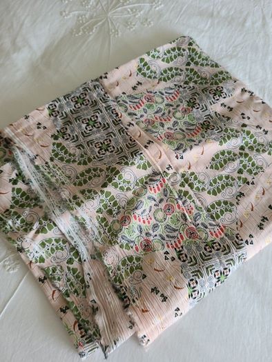 Beautiful Meter Of Cotton Lawn Fabric