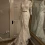 Wedding dress immaculate condition Image 6
