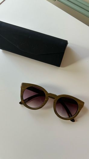 Evoke wood sunglasses