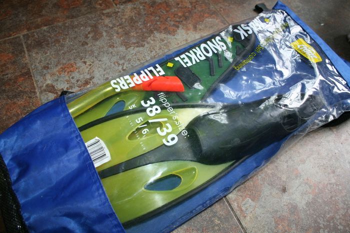 Crane Sports Black and Blue Full Foot Scuba Fins