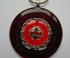 Ikita pendant, Jewellery, Gift. Necklace