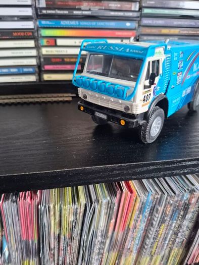 Model Truck