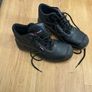 Safety boot size 4 Image 2