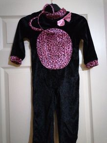 Halloween costume. 3-4 yrs
