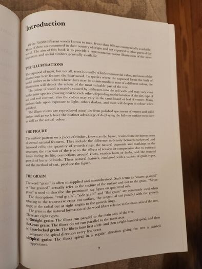 World Woods In Colour. By William  A. Lincoln. Hardback With Dustjacket In Very Good The Making Of Modern Ireland.  Geoff Robinson.  A Alternative  History.  First Edition Hardback With Dustjacket In Very Good Condition. 36.. 36.