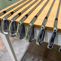 Titleist 735cm irons