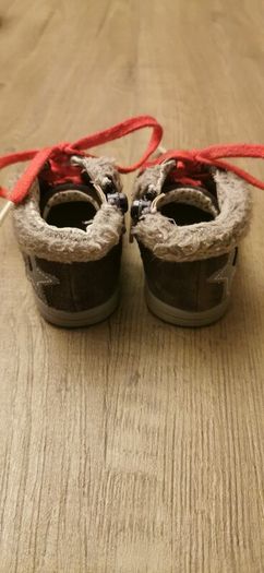 Clarks suede boots