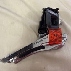 Ultegra  R8000 Front Derailer