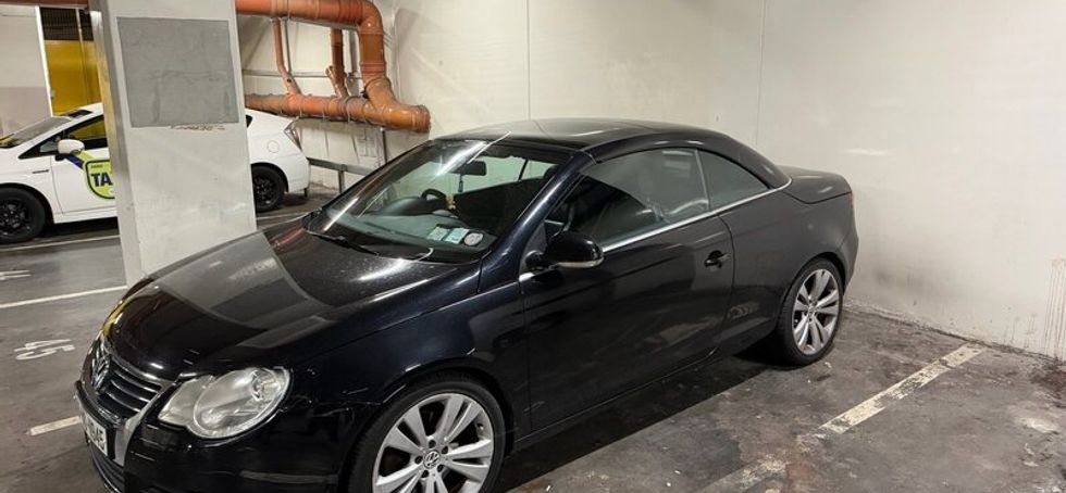Volkswagen ros cabrio 2.0TDI hardtop convertible