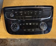 peugeot 508 2014 radio fascia