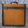 Vintage wine box, capacity 6 bottles. Image 3