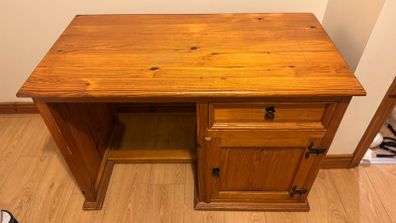 Office desk