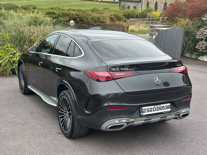 Mercedes-Benz GLC 300de Mercedes-Benz GLC 2023