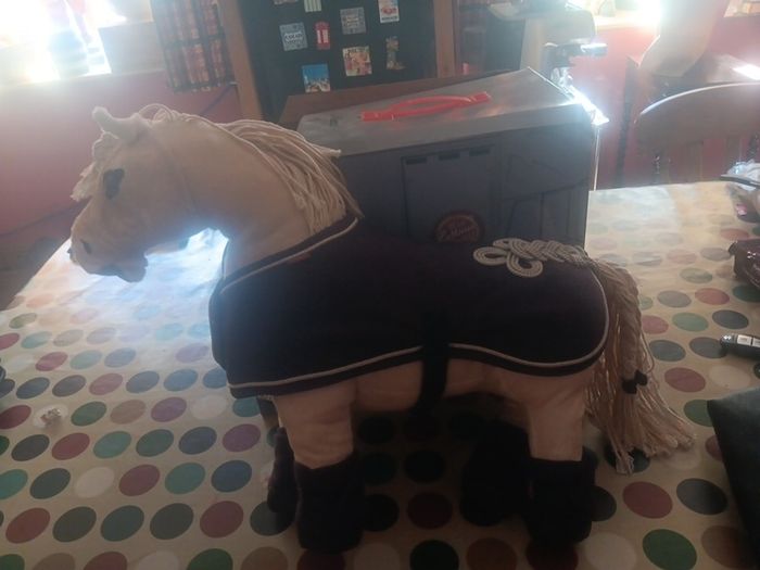 toy horse