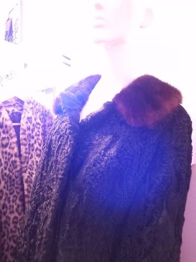 As New!! 1950s Vintage Wool Winter Astrakhan Swing Coat